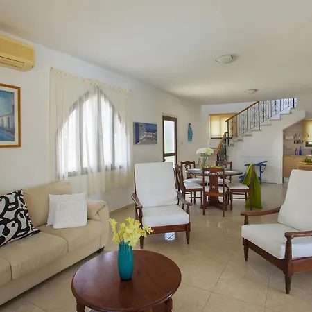 فيلة You And Your Family Will Love This Close To The Beautiful Town Of Protaras, 1479 *