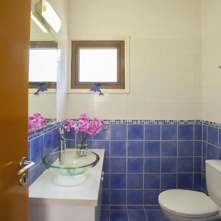 You And Your Family Will Love This Close To The Beautiful Town Of Protaras, 1479 别墅 普罗塔拉斯